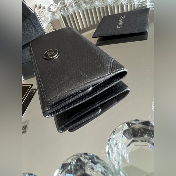 Chanel key holder! - Picture 3 of 8